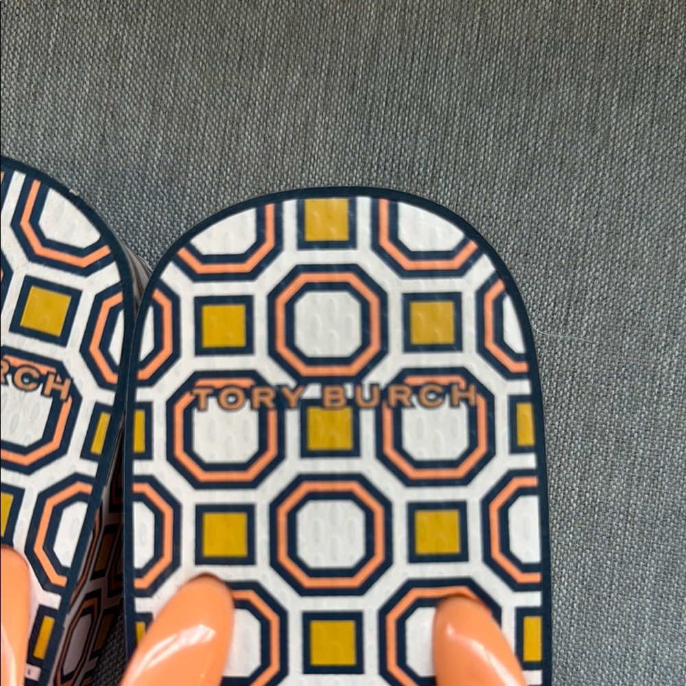 Tory Burch Geometric Orange Flip Flops - Picture 2 of 6